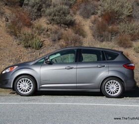Review: 2013 Ford C-Max Hybrid (Video)