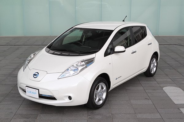 new nissan leaf promises you more or less