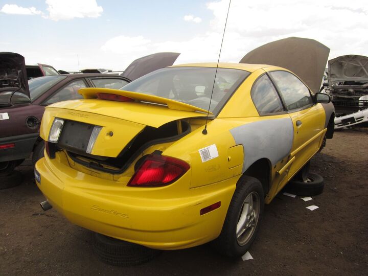 junkyard find 2004 pontiac sunfire