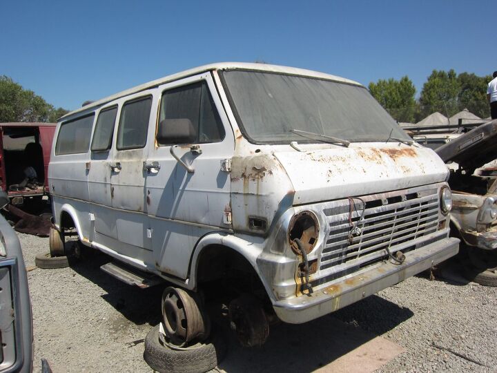 Junkyard Find: 1970 Ford Econoline Van