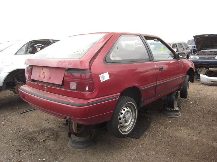 junkyard find 1993 hyundai excel