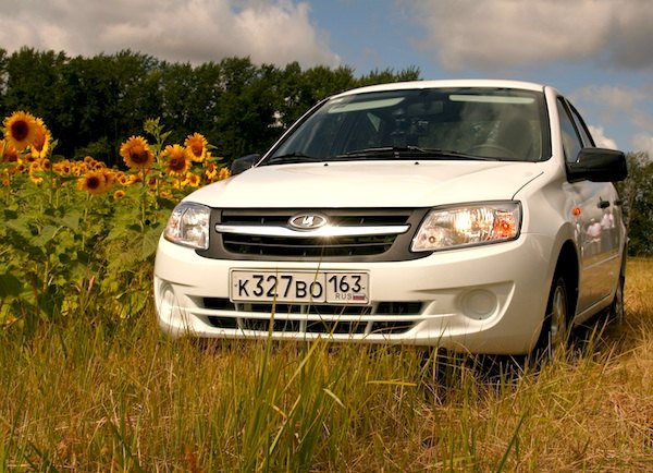 best selling cars around the globe world august 2012 roundup