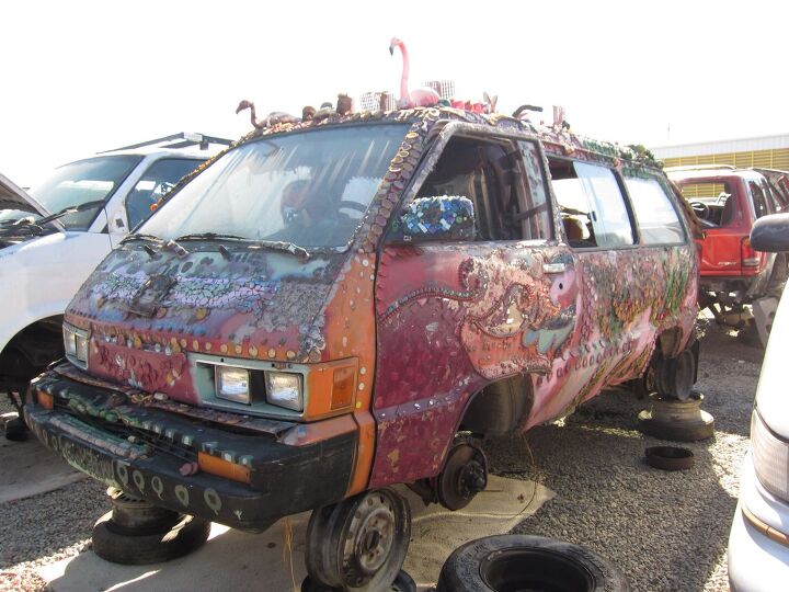 junkyard find 1985 toyota master ace art car