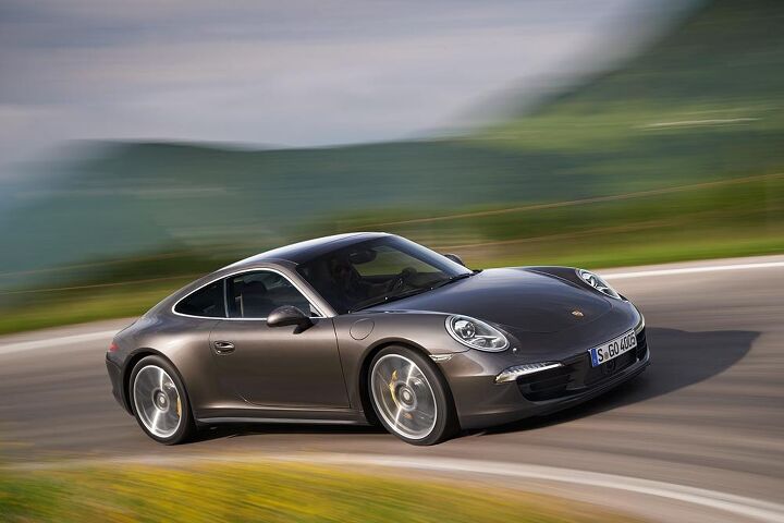 porsche 911 carrera now with 4wd again