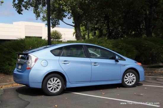 review 2012 toyota prius plug in hybrid