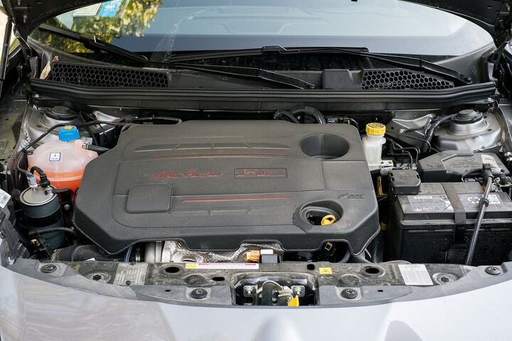 review 2012 alfa romeo giulietta 2 0 liter turbo diesel