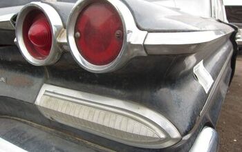 Junkyard Find: 1960 Pontiac Ventura