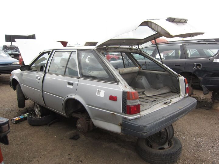 junkyard find 1982 nissan sentra station wagon
