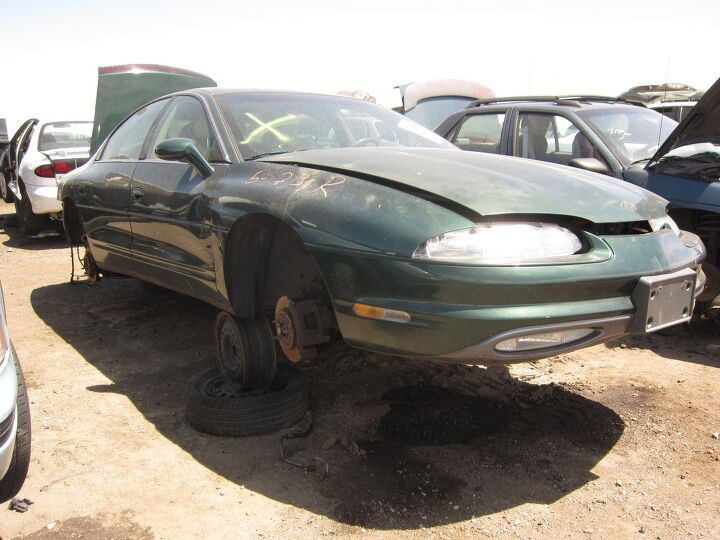 junkyard find 1996 oldsmobile aurora