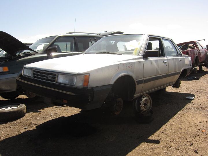 Junkyard Find: 1986 Toyota Camry