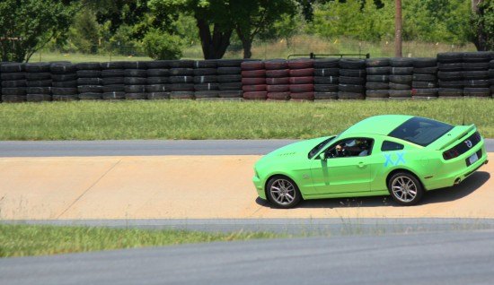 review 2013 ford mustang gt track tested