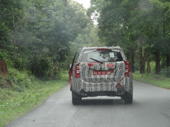 Mahindra XUV500 Spied By Our Man In India