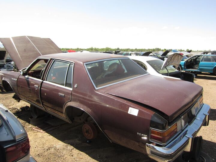 junkyard find 1979 buick lesabre limited