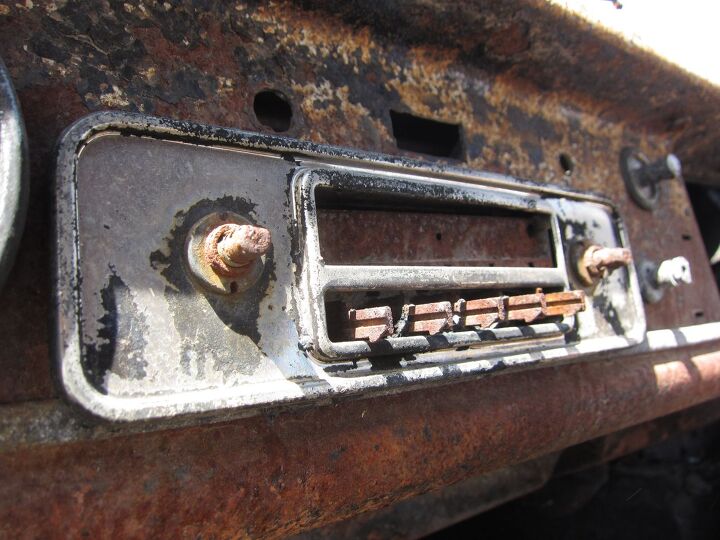 junkyard find toasty 1965 bmw 700