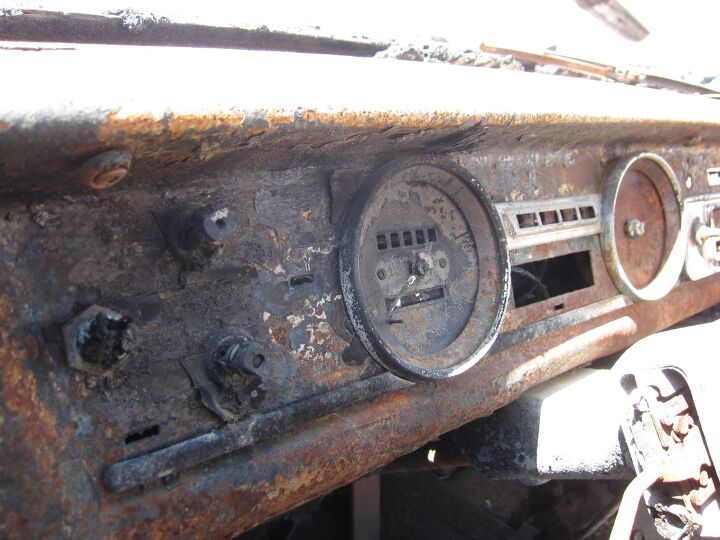 junkyard find toasty 1965 bmw 700