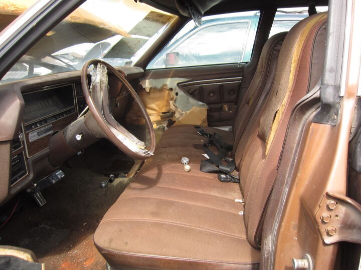junkyard find 1973 ford ltd