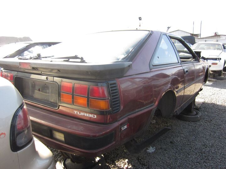 junkyard find 1986 nissan 200sx turbo