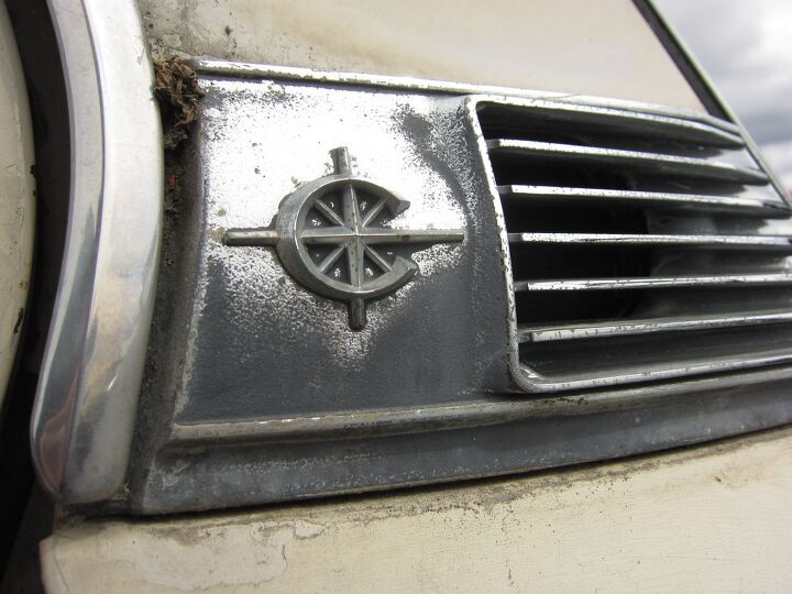 junkyard find 1970 toyota corona sedan