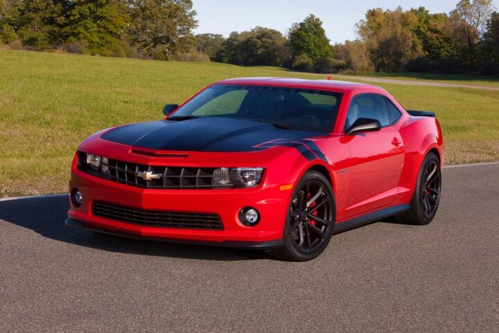 2013 chevrolet camaro to get 1le package positioned as mustang boss 302 rival