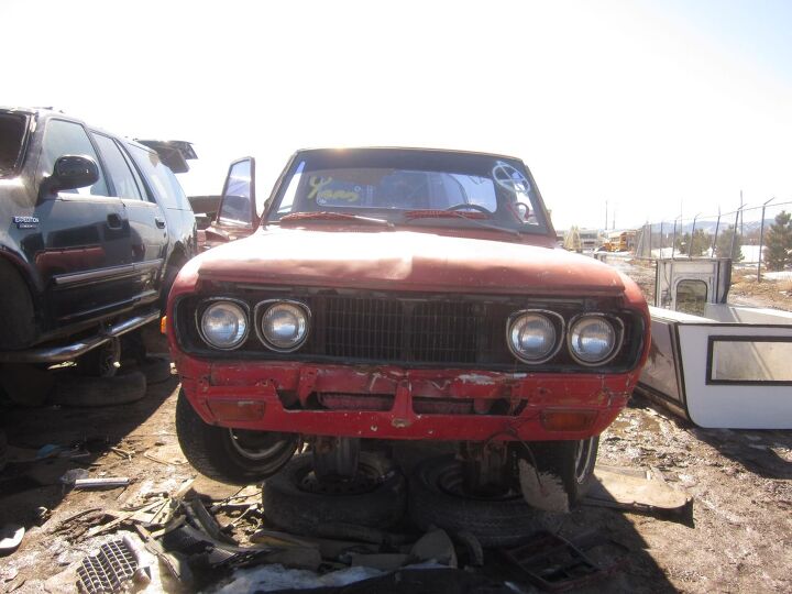 junkyard find 1976 datsun 620 pickup