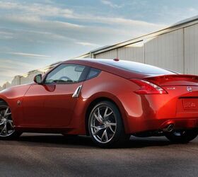 2013 Nissan 370Z Debuts With Minor Changes, Ugly Wheels