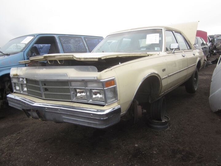 Junkyard Find: 1979 Chrysler LeBaron