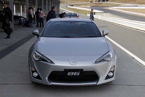 toyota 86 priced at 25 848 in japan