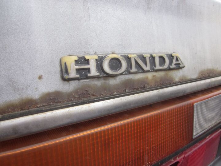junkyard find 1983 honda accord lx hatchback
