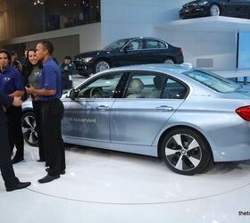 NAIAS: BMW ActiveHybrid 3, 335i "Lines"