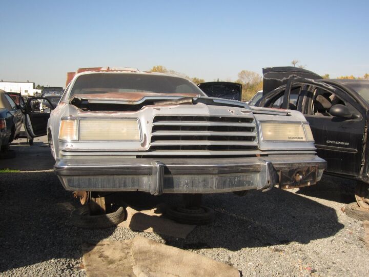 Junkyard Find: 1978 Dodge Magnum
