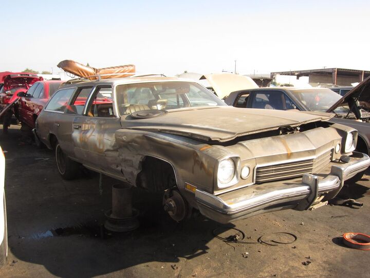 junkyard find 1973 buick century luxus wagon