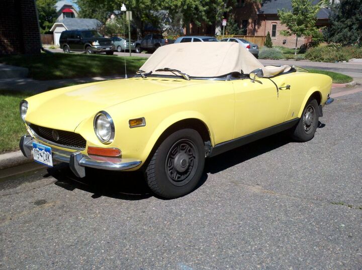 Down On the Mile High Street: Fiat 124 Sport Spider