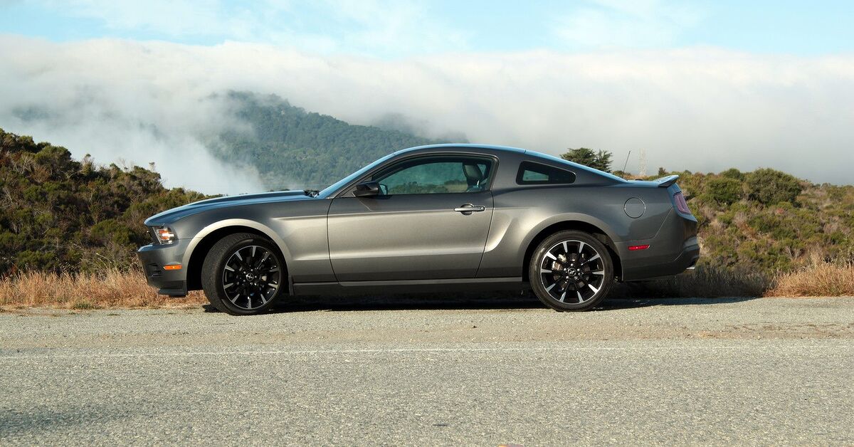  revisión: 2011 Ford Mustang V6 tomar dos |  La verdad sobre los autos