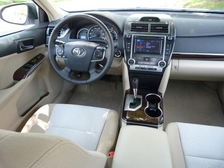 review 2012 toyota camry
