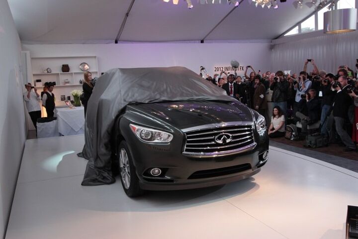 live from pebble beach the lexus gx and infiniti jx