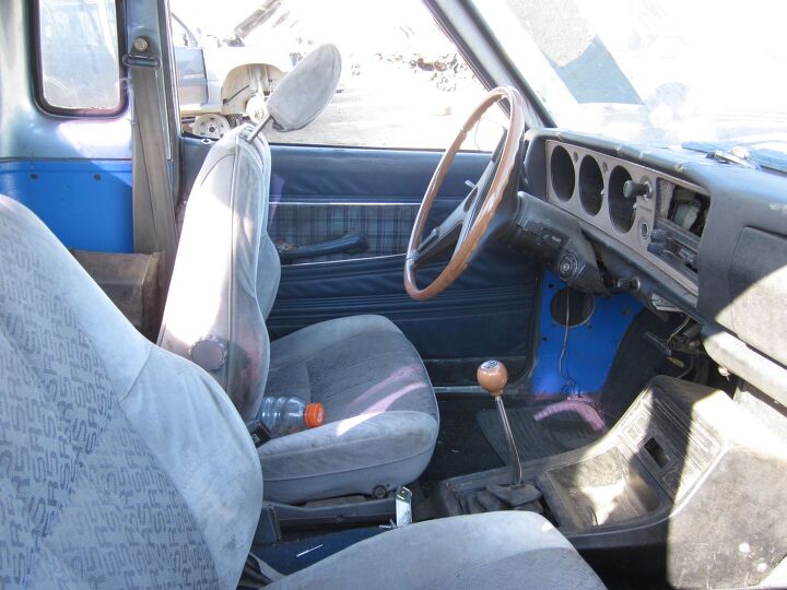 cramped so called king cab dooms 79 datsun pickup