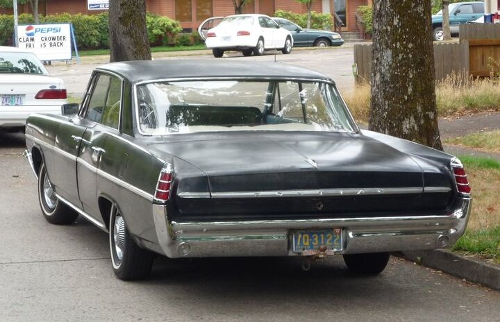 curbside classic 1963 pontiac catalina the sexiest big car of its time