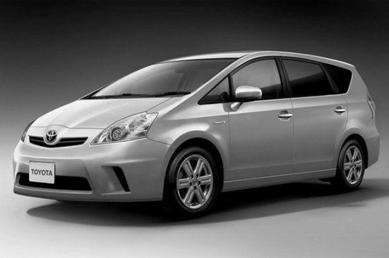 what s wrong with this picture the plus sized prius edition
