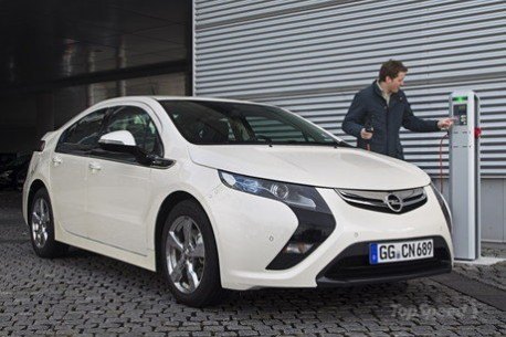 China Imports The Chevy Volt - Or Rather The Opel Ampera