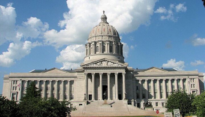 Missouri Senate Votes To Ban Photo Enforcement