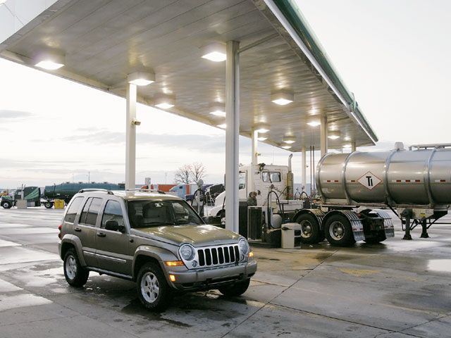 piston slap at liberty to discuss fuel economy
