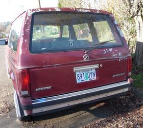 Old best sale dodge minivan