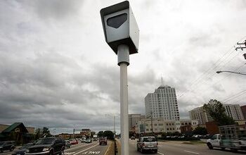 Virginia DOT Defends Red Light Camera Study