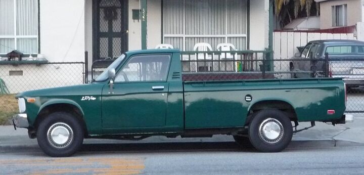 Curbside Classic CA Vacation Outtake: Very Long Bed 1977 Chevy LUV