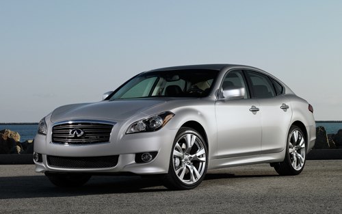 2011 infiniti m the sports sedan that doesn t want to be driven fast