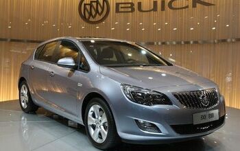 What's Wrong With This Picture: Baby Buick Apes Astra Edition