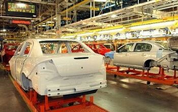 GM Increases Production as Inventories Fall