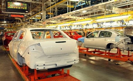 gm increases production as inventories fall