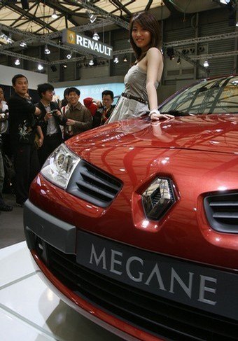 severe safety problems china stops renault imports