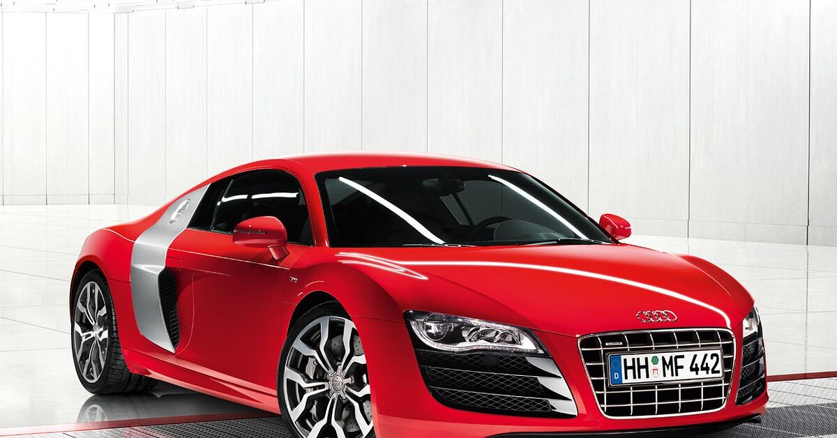 R8: Will the V10 Be a Better Driver's Car Than the V8? | The Truth ...